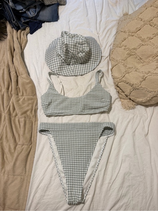 Abercrombie & Fitch Other - Abercrombie & Fitch Sage Gingham Bikini Set with Matching Bucket Hat